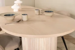 Venture Home Spisegrupper-Biana Spisegruppe 200 cm Oval inkl. 4 Velvets Stoler Beige
