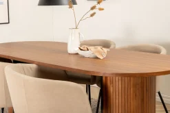 Venture Home Spisegrupper-Bianca Matgruppe 200 cm Oval med 4 Berit stoler Beige,Svart