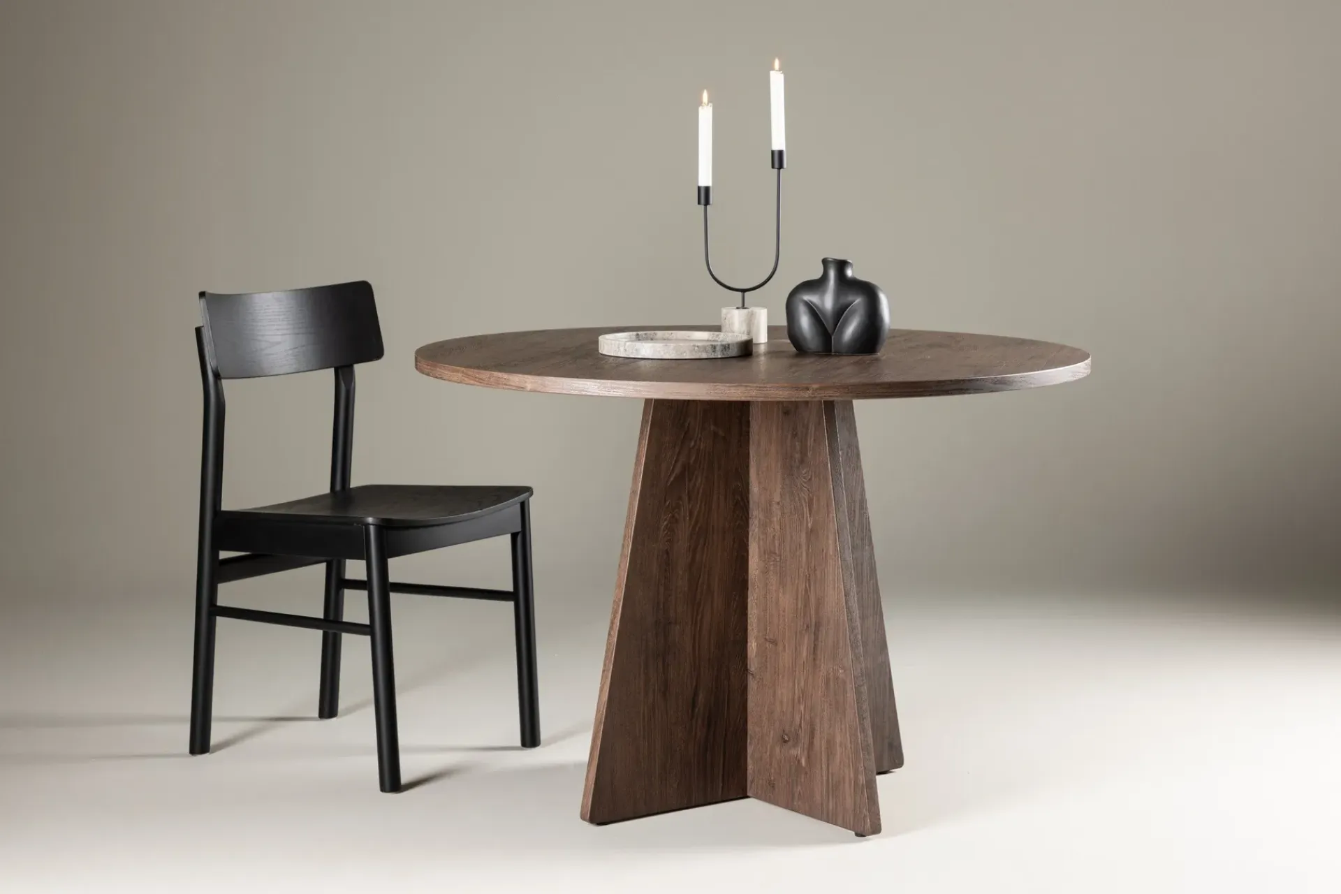 Venture Home Spisebord & Kjøkkenbord-Bootcut Rundt Lite Spisebord 110 cm Mocca
