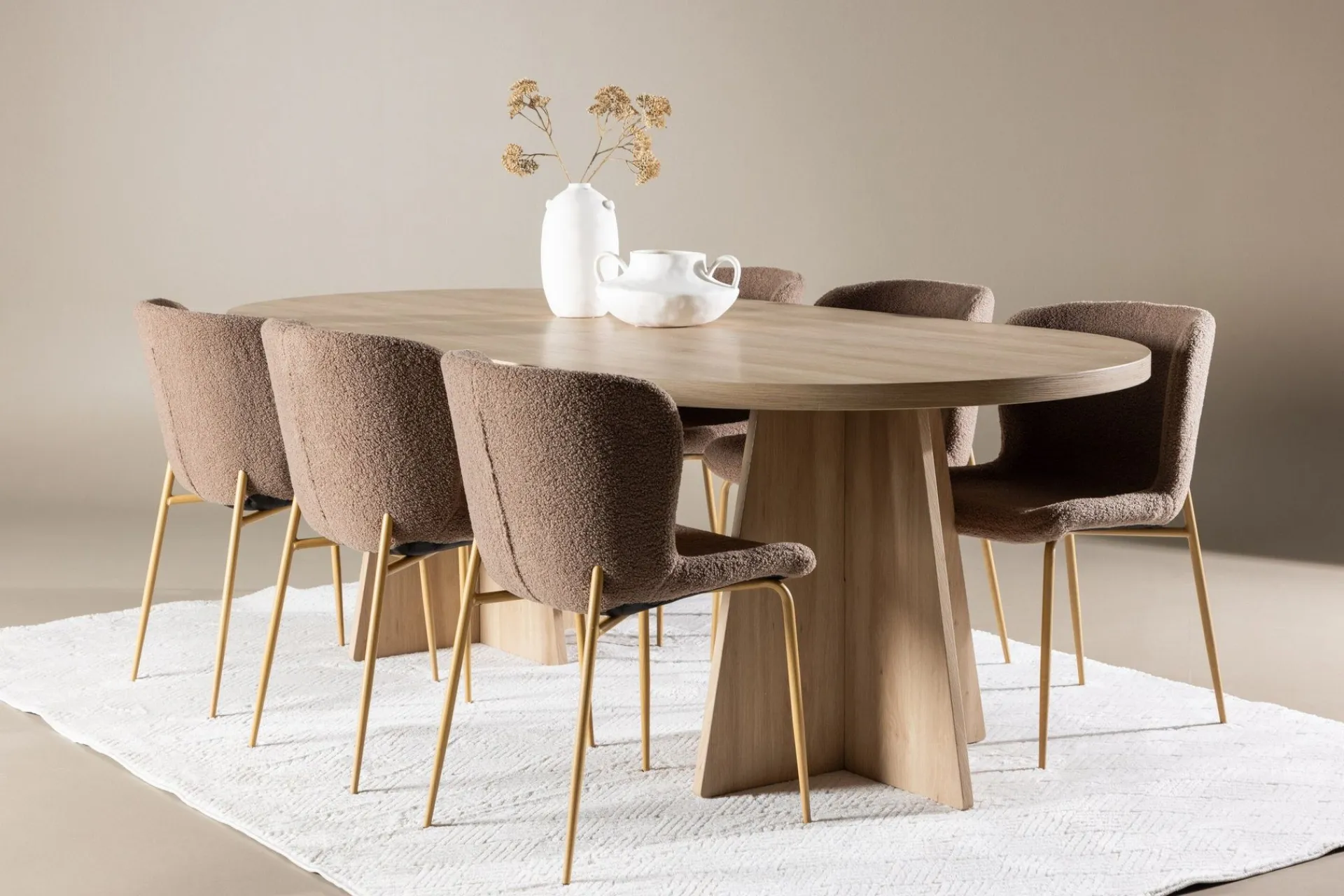 Venture Home Bootcut Spisegruppe 230 cm Rektangulær med 6 Modesto stoler