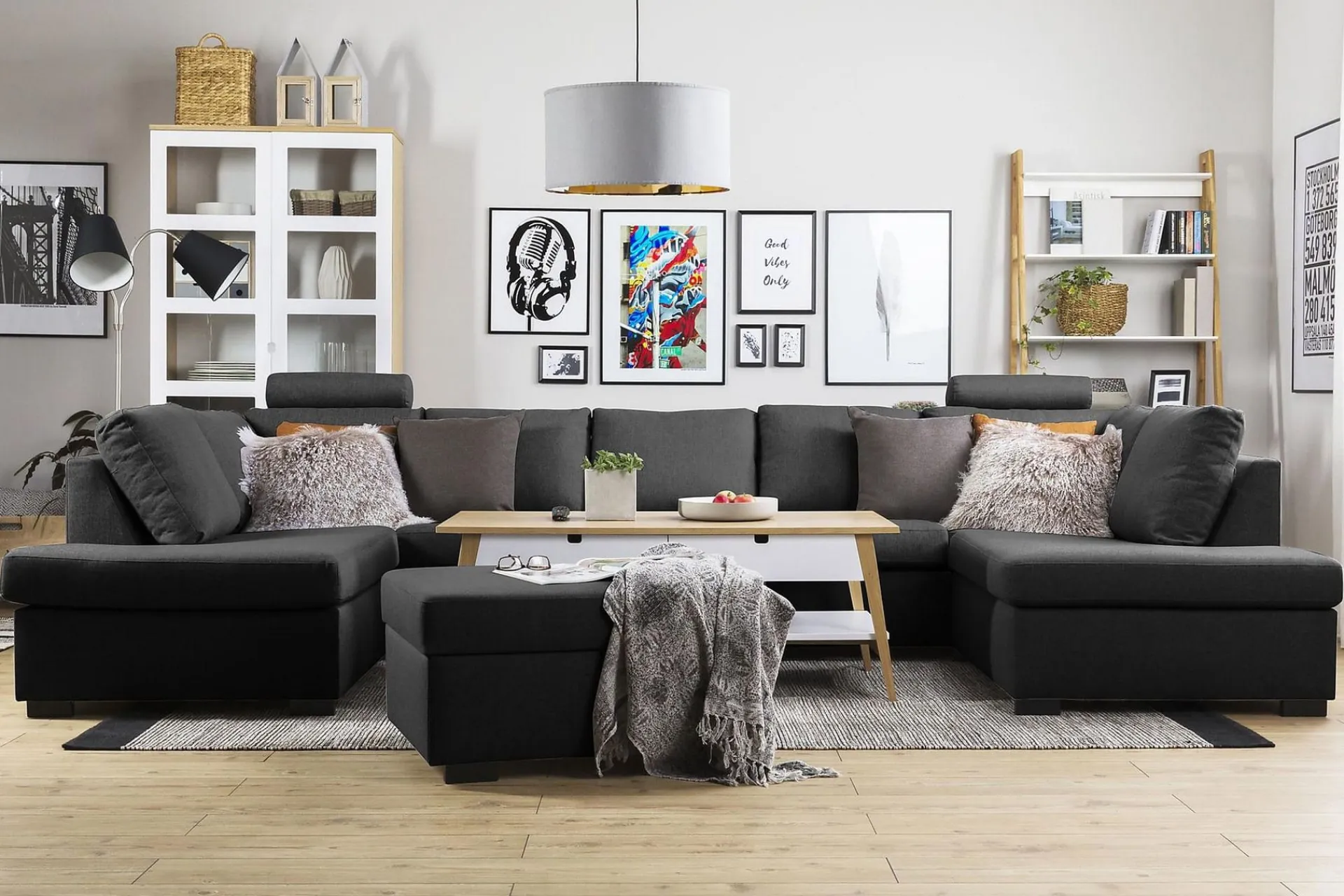 Basic Home Crazy 5-seters U-formet Sofa med Dobbel Sjeselong i Stoff
