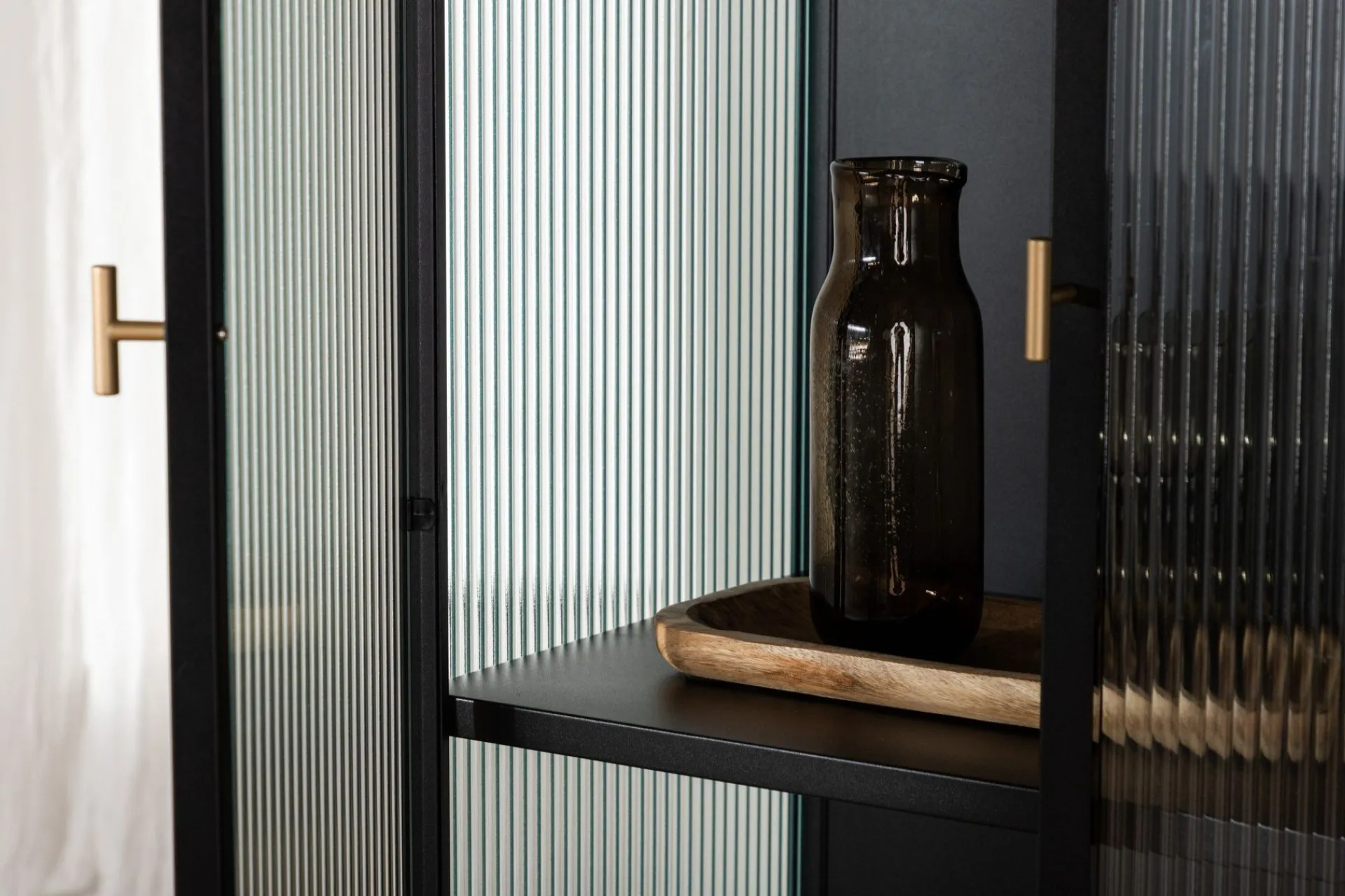 Venture Home Oppbevaringsskap|Skap-Garis Skapkommode 70x40x160 cm Svart