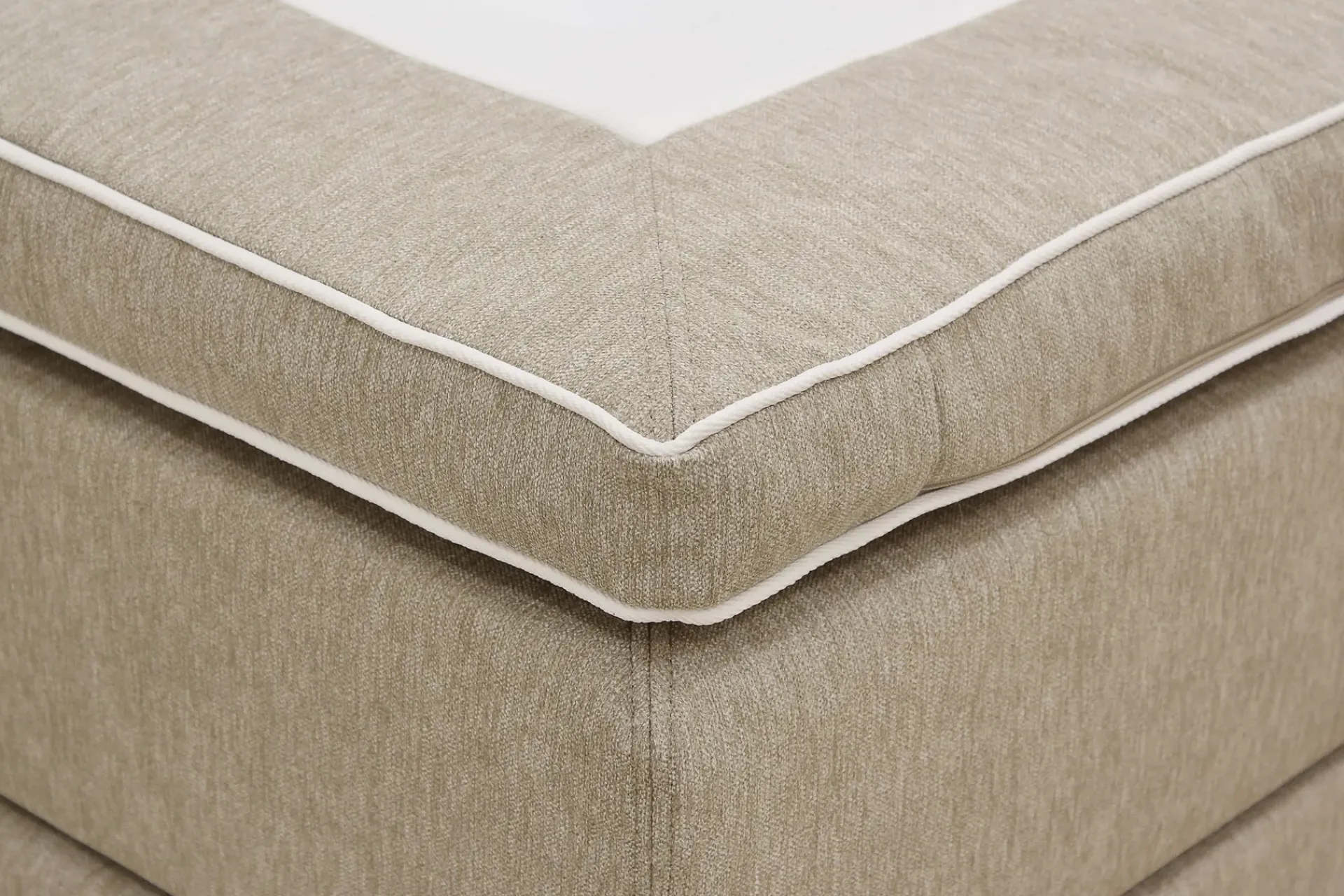 Drömvik Kontinentalsenger|Komplett Sengepakke-Hilton High Komplett Sengpakke 180x200 cm Beige