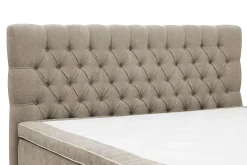 Berg & Strand Kontinentalsenger|Komplett Sengepakke-Hilton Lyx komplett sengpakke 180x200 cm kontinentalseng med knappepolstret sengegavl i chenille Brun