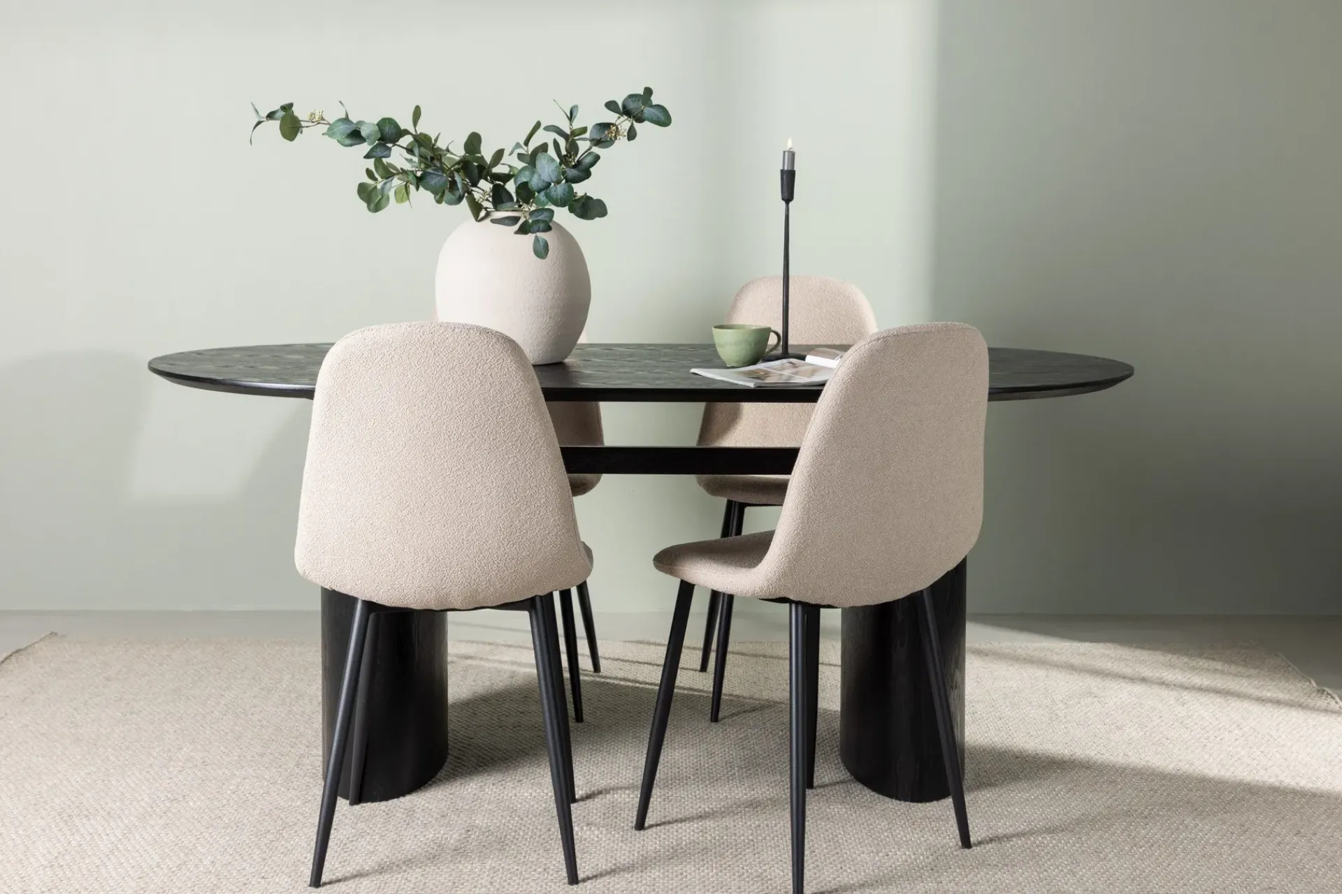 Venture Home Spisegrupper-Isolde Spisegruppe 180 cm Oval med 4 Polar Stoler Beige,Svart