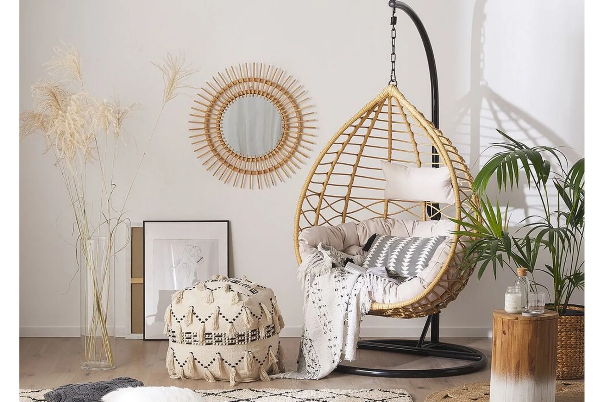 Hengestoler-Kartberg Hengestol med Stativ Beige