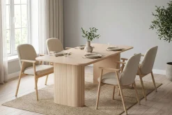 Bark Spisegrupper-Kopparbo spisebord 180–240 cm uttrekkbart med 4 Reciclar spisestoler
