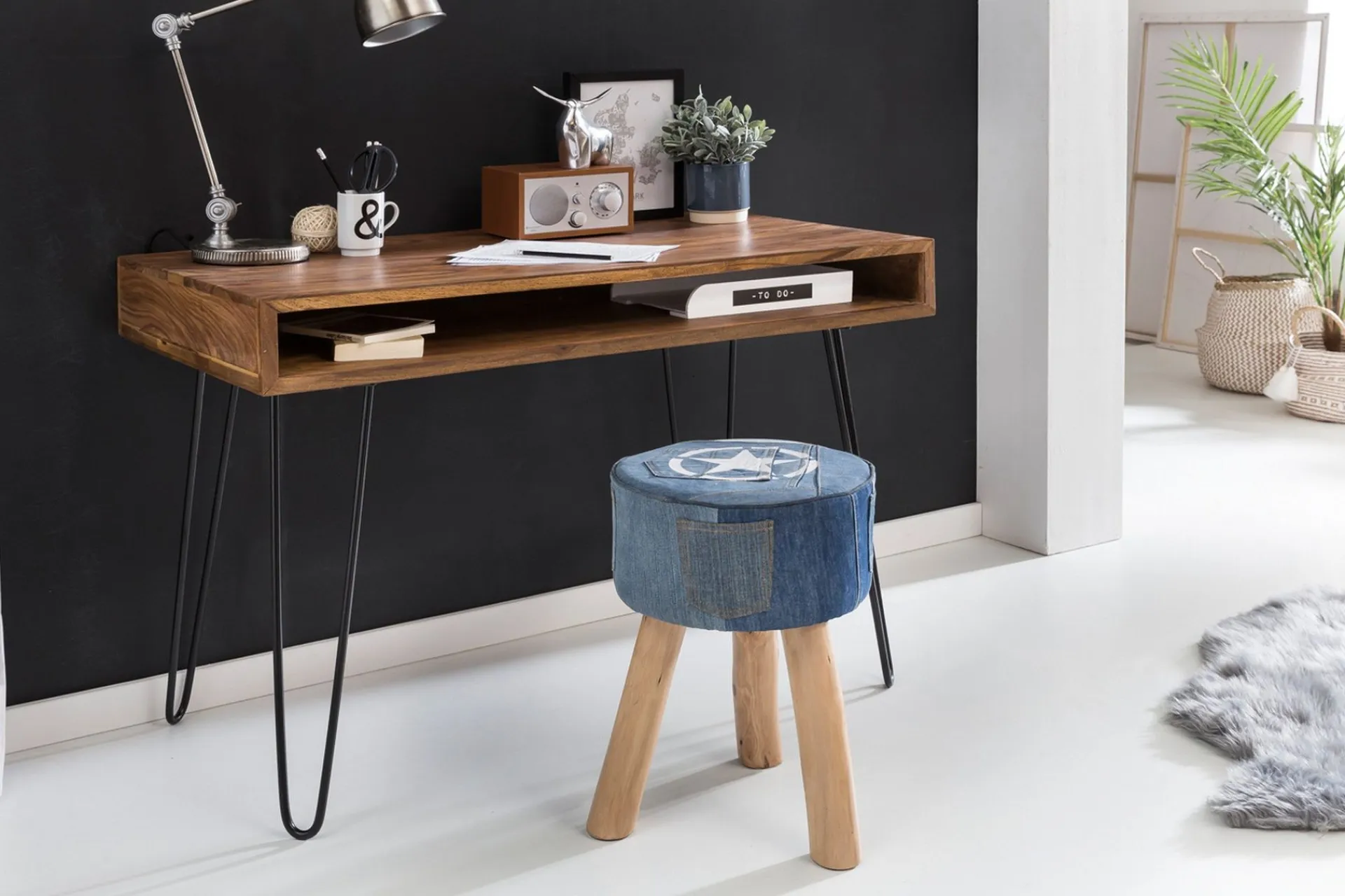 Wohnling Kontorbord-Langner Skrivebord 110 cm med Oppbevaring Hylle Tre/Natur