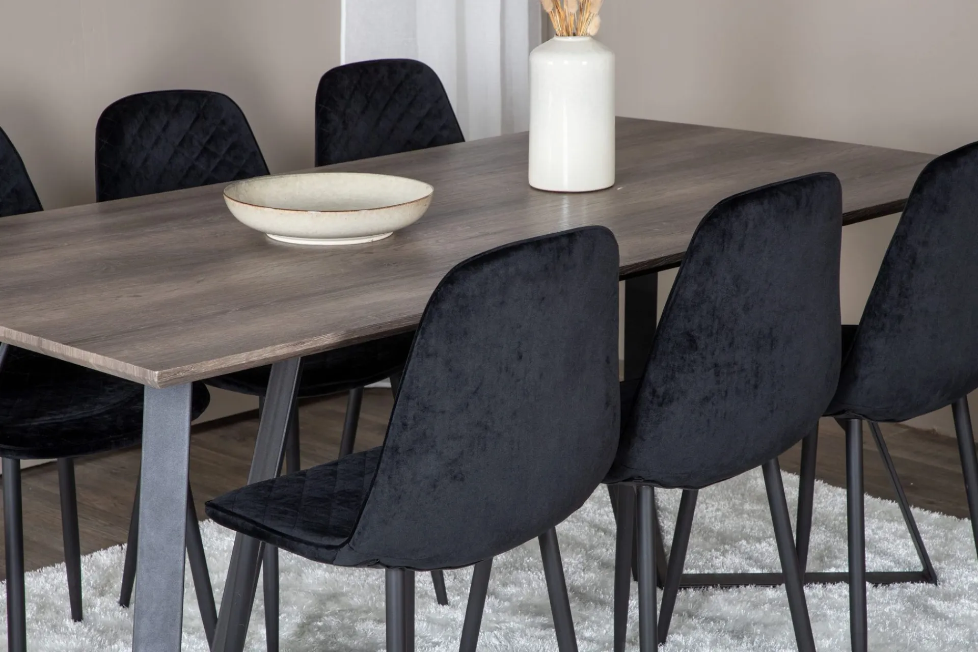 Venture Home Malvina Spisegruppe 180 cm + 6 stk Ypas Spisestoler
