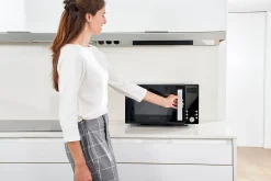 Black+Decker Produkter For Å Varme & Koke|Juicepresser & Juicemaskin-Mikrobølgeovn Digital 900W 23L Svart