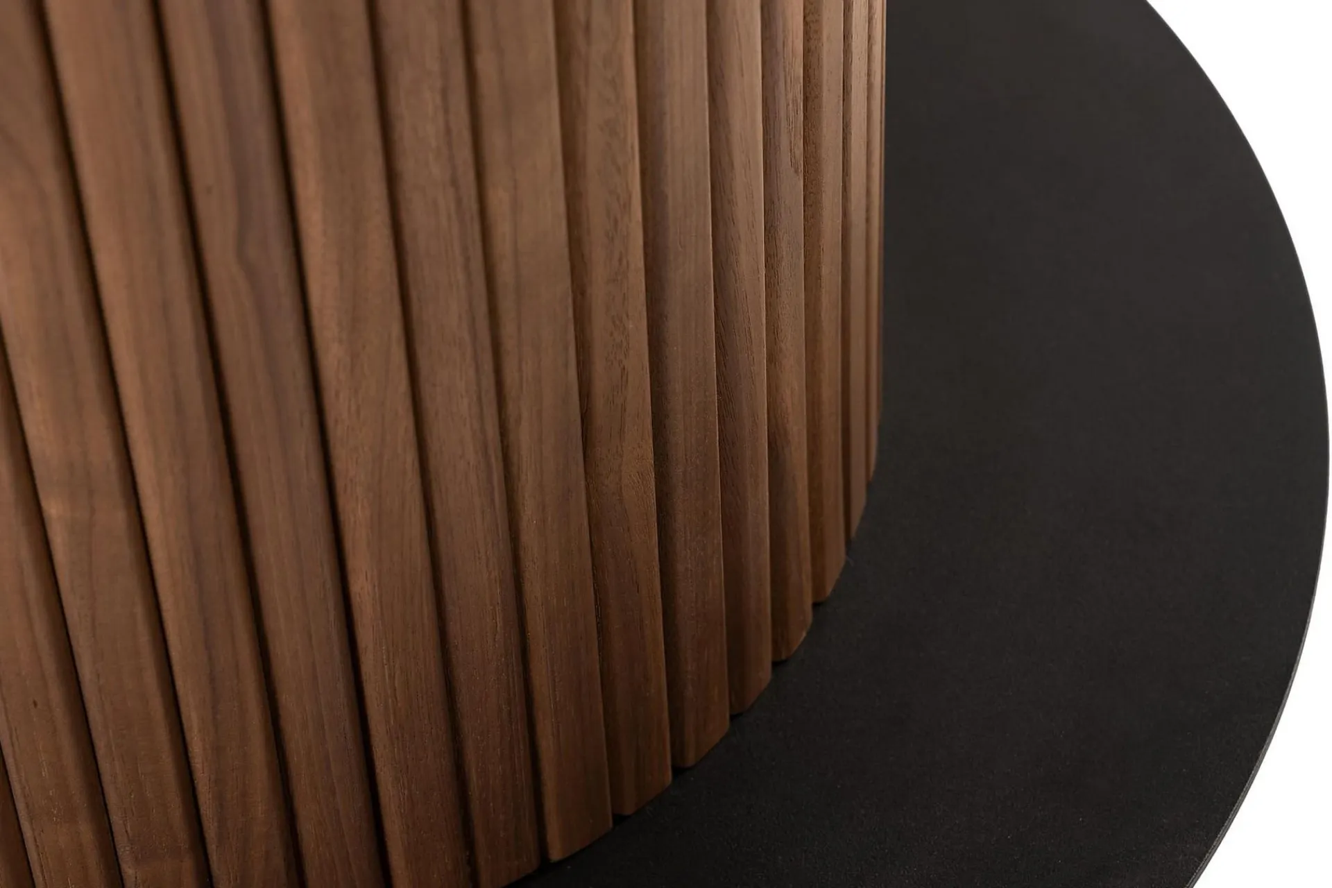 Bark Spisebord & Kjøkkenbord-Noira Rundt Lite Spisebord Valnøtt 120 cm Brun