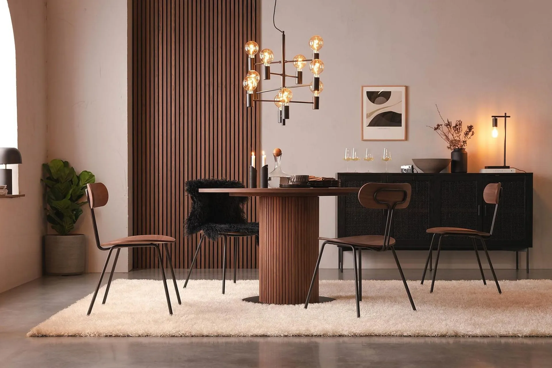 Bark Spisebord & Kjøkkenbord-Noira Rundt Lite Spisebord Valnøtt 120 cm Brun