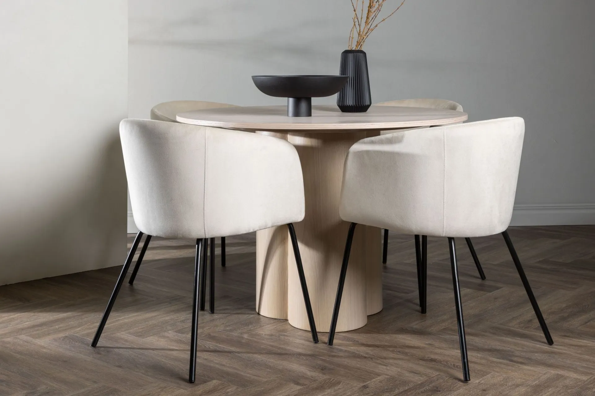 Venture Home Spisegrupper-Olivia Matgruppe 110 cm Rund med 4 Berit Stoler Beige,Whitewash