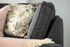 Scandinavian Choice Optus 4-seters Venstrevendt L-formet Sjeselongsofa i Stoff