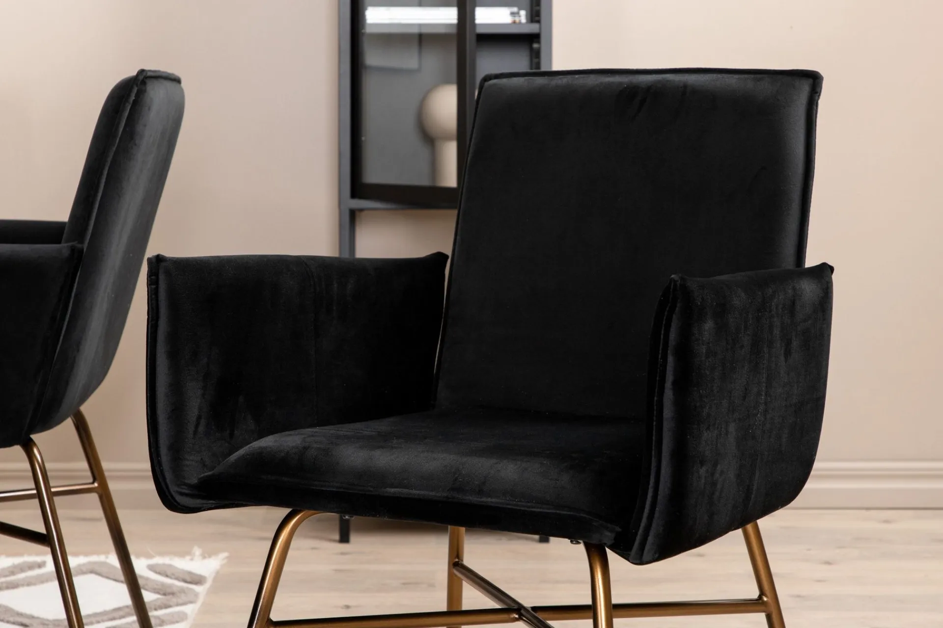 Venture Home Piazza Spisegruppe 180 cm Rektangulær med 6 Petra Stoler