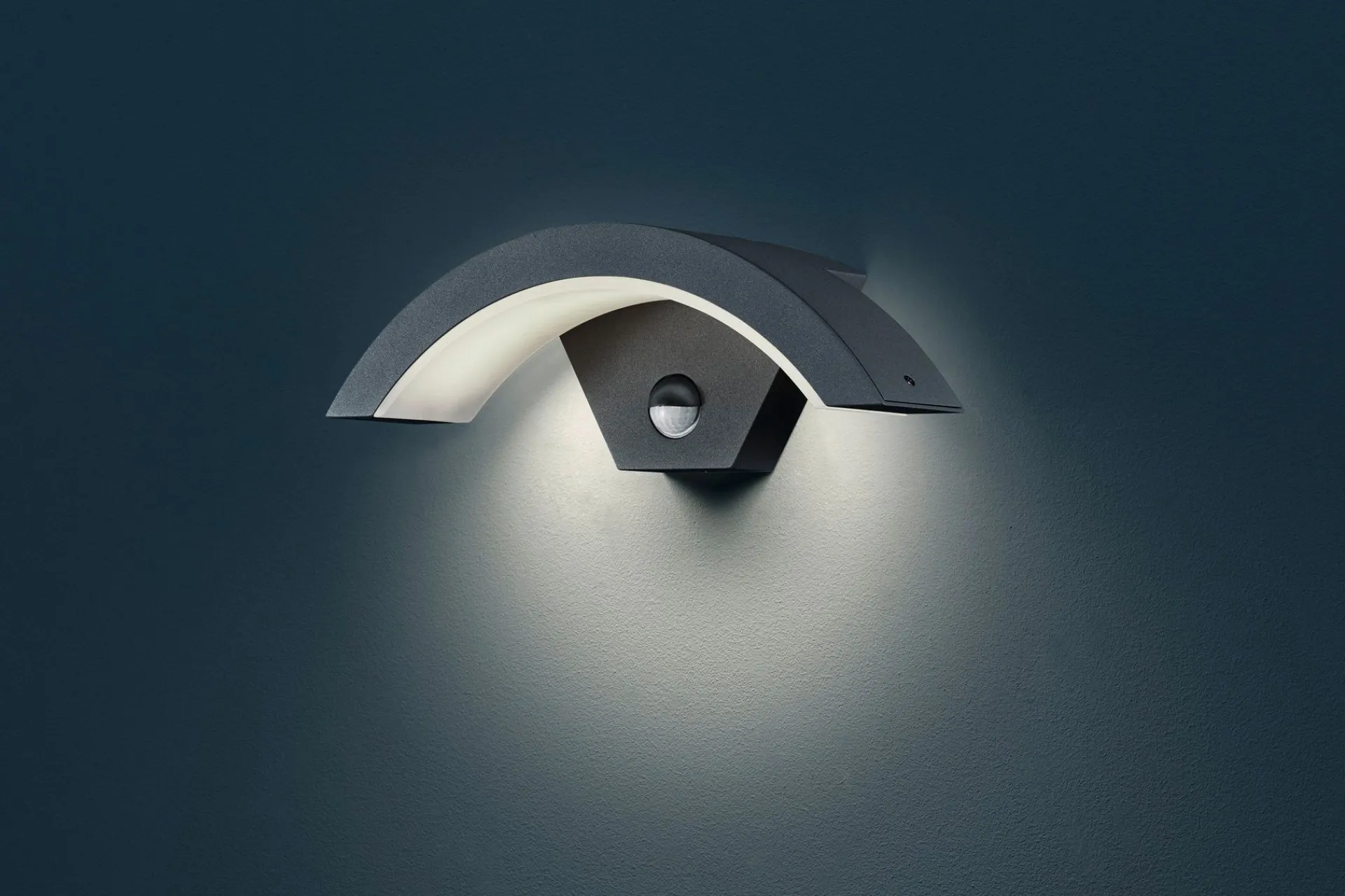 Trio Lighting Entré|Fasadebelysning-Pittser Vegglampe LED