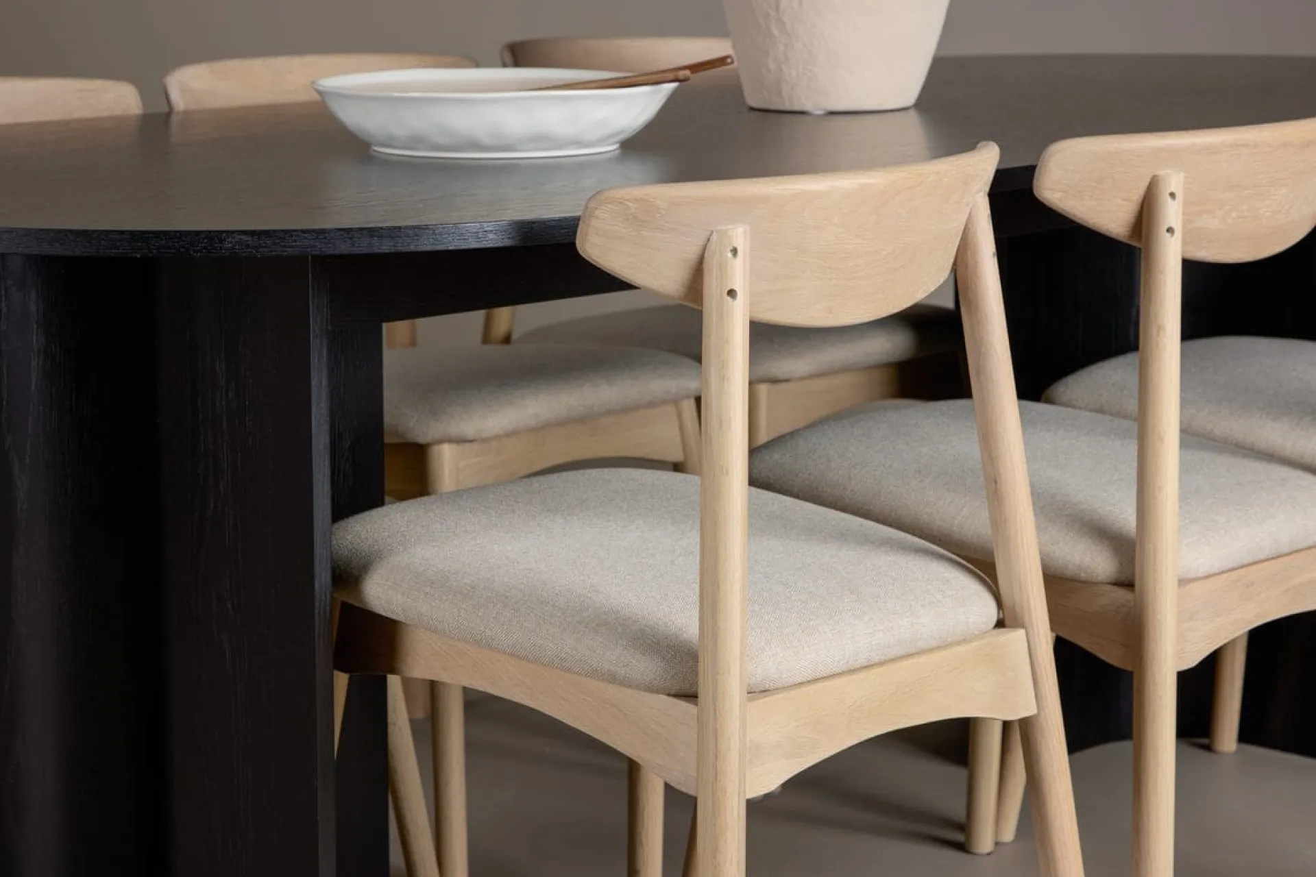 Venture Home Rektangulær spisegruppe Tyresö 220 cm med 6 Ven stoler