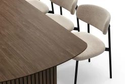 Bark Sminkebord & Toalettbord|Spisegrupper-Richeto spisebord 240 cm med 6 Lucy spisestoler Røkt eik