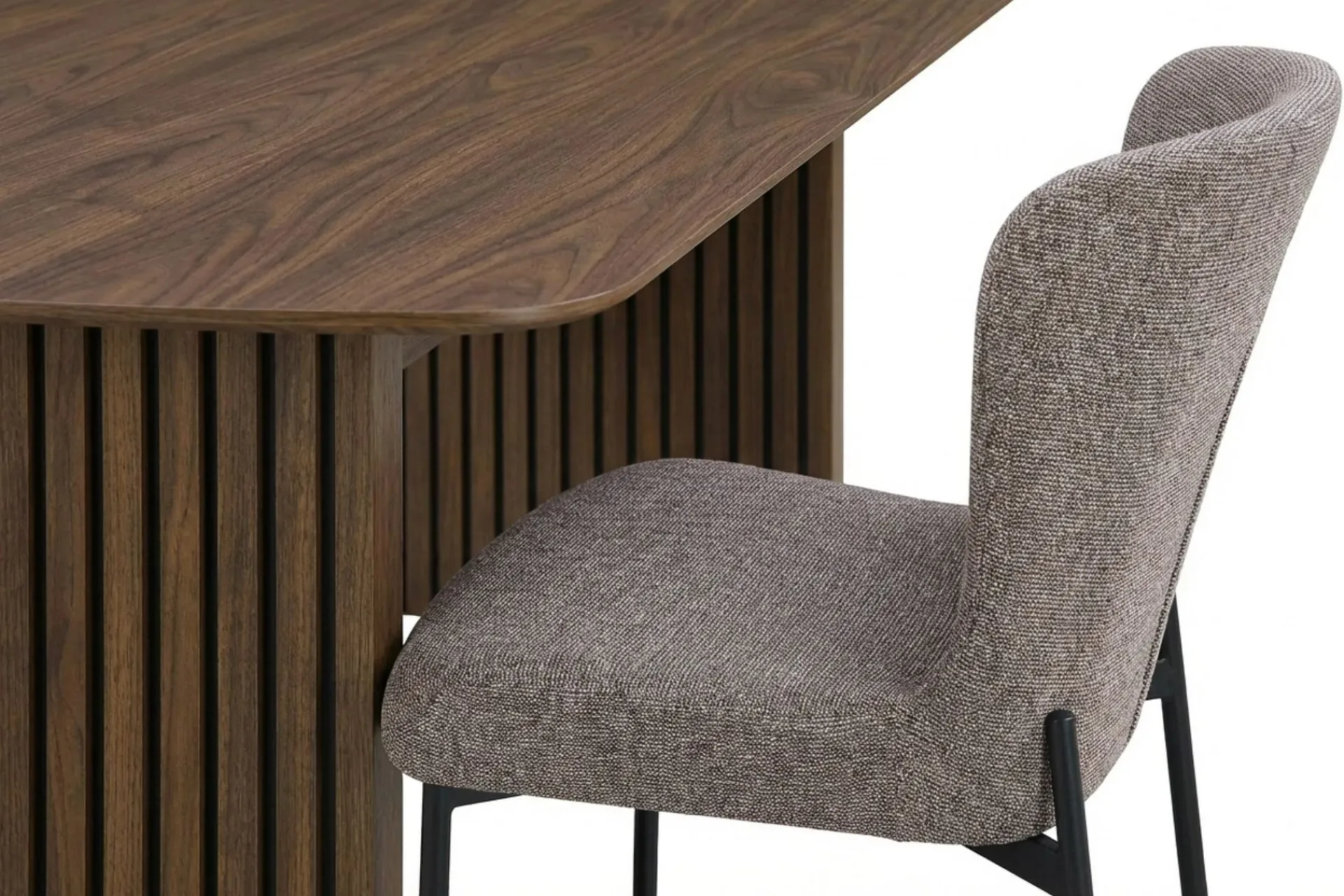 Bark Richeto spisegruppe røkt eik 210 cm med 6 Elsie spisestoler