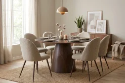 Bark Spisegrupper-Siena spisegruppe rund 130 cm med 6 Nibe Plus spisestoler Røkt eik