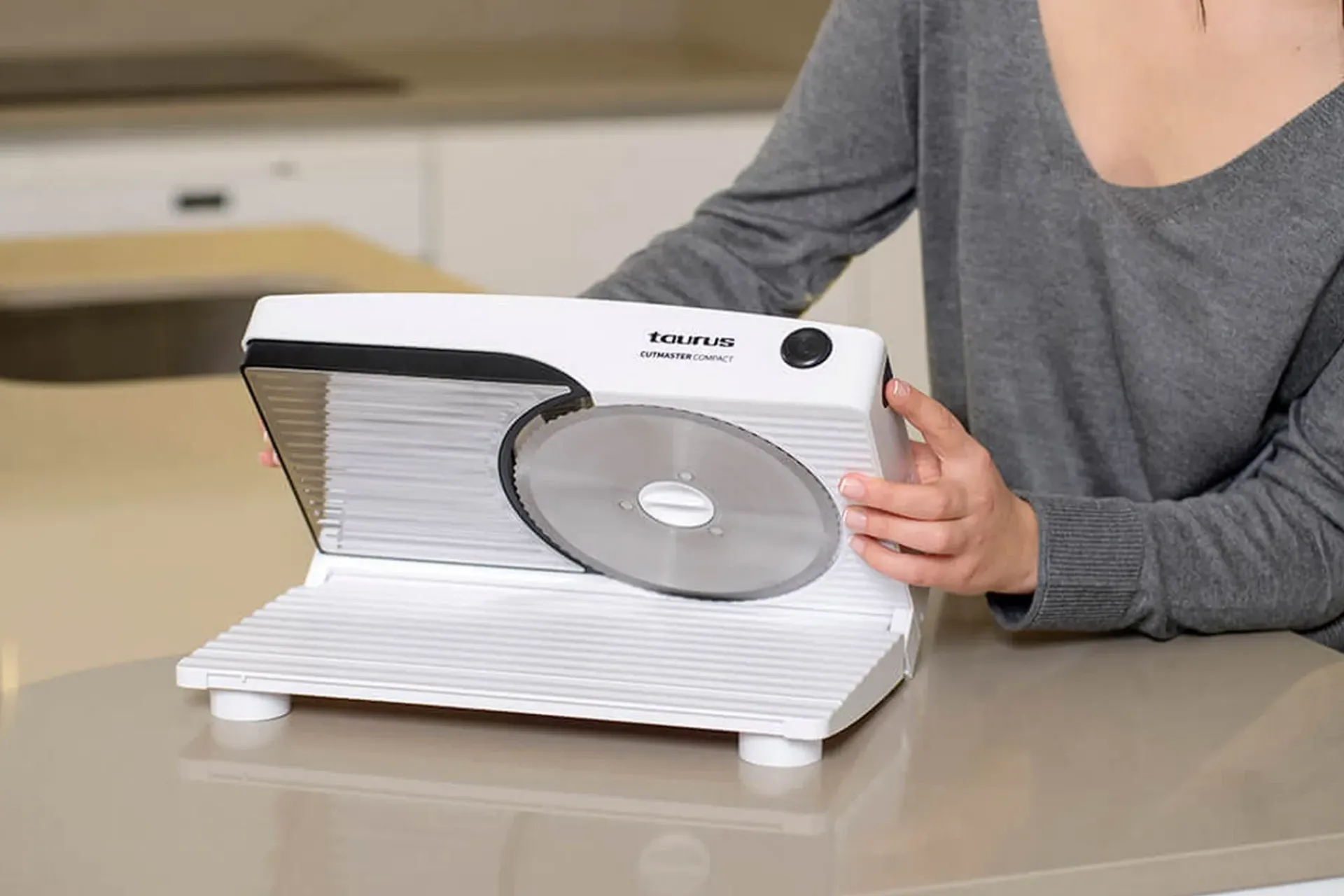 Skjære & Male|Kjøkkenutstyr-Skjæremaskin Taurus Cutmaster Compact 100W 17 cm Sølv