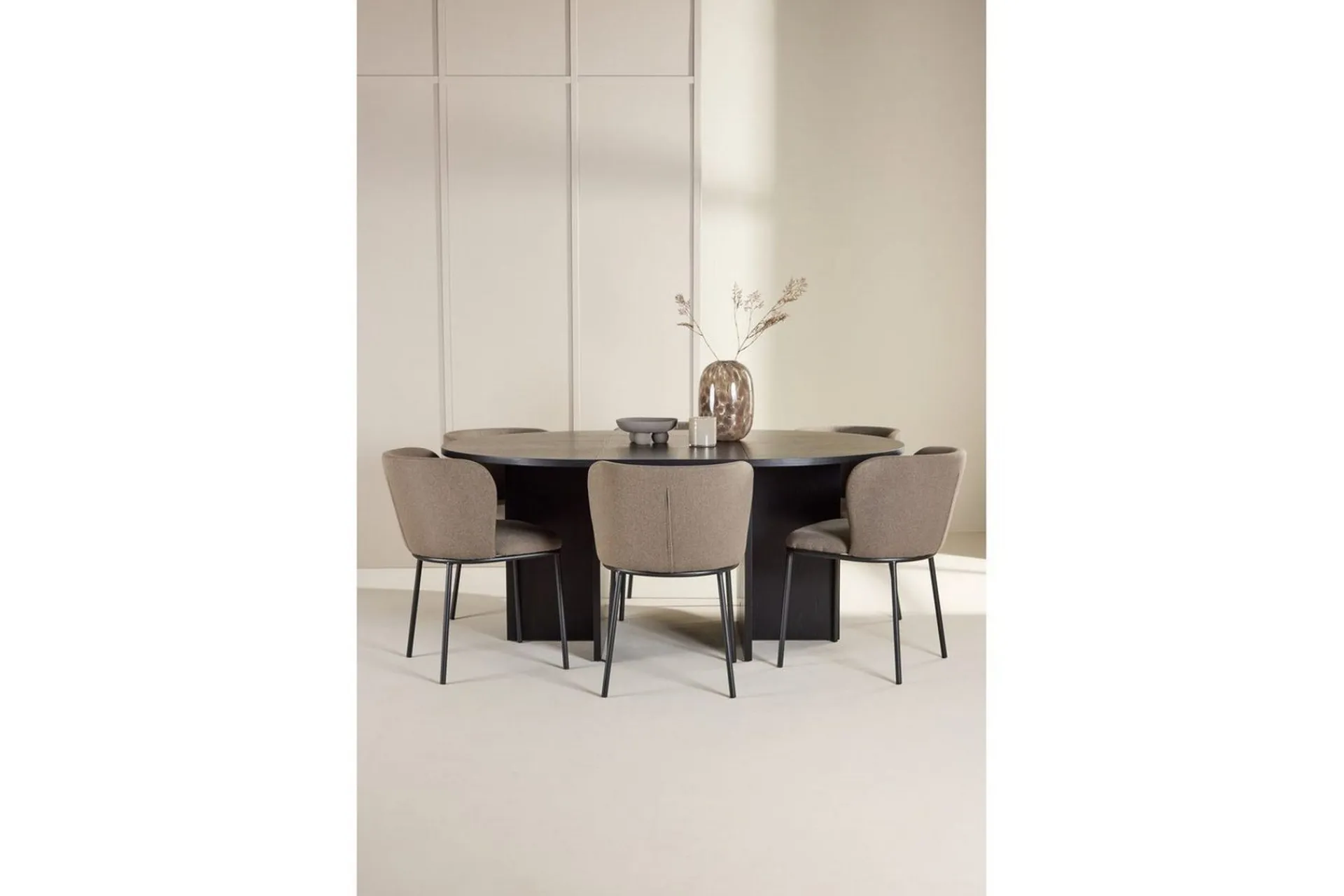 Venture Home Spisegruppe Strada Rundt 120/170 cm med Edina Stoler 6 stk, / Brun
