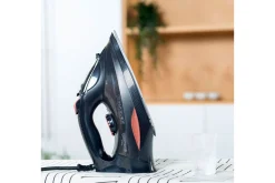 Black+Decker Klespleie-Strykejern 3000W Svart