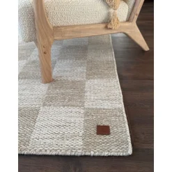 KM Home Ullteppe Chessie Kvadrat