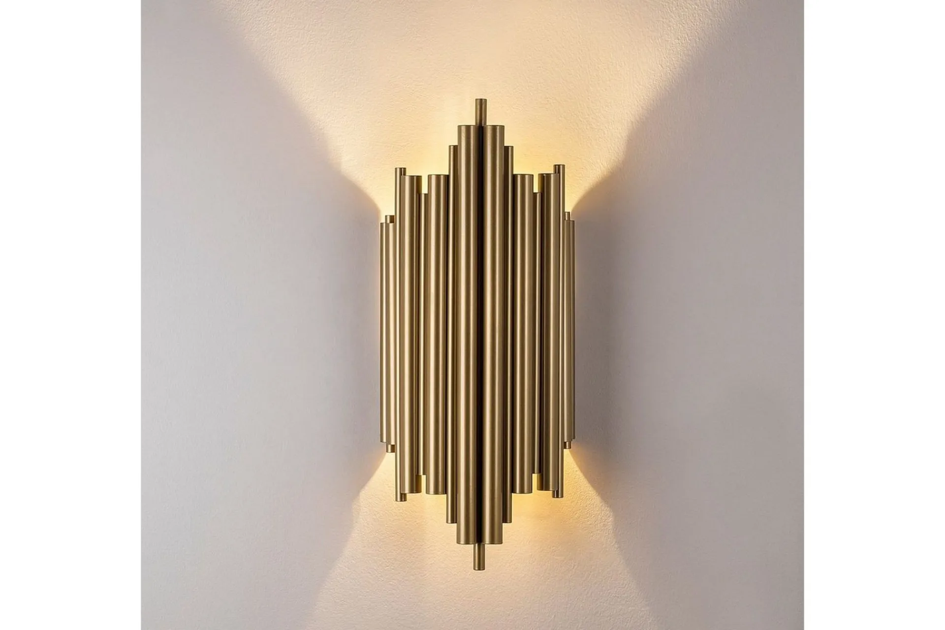Vegg lampe Raoji